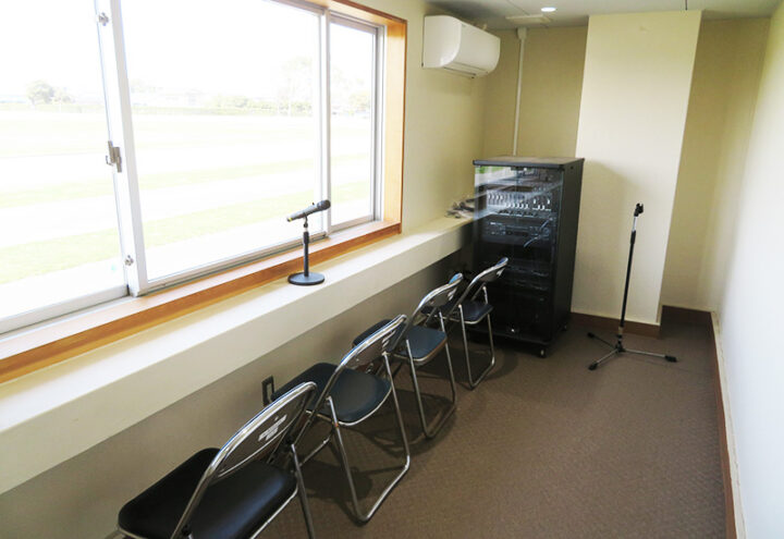 管理棟放送室