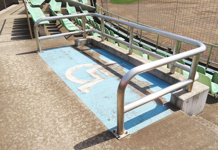 車椅子用観覧席