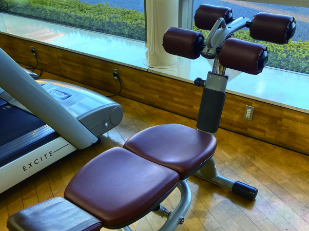 クランチベンチ（腹部）